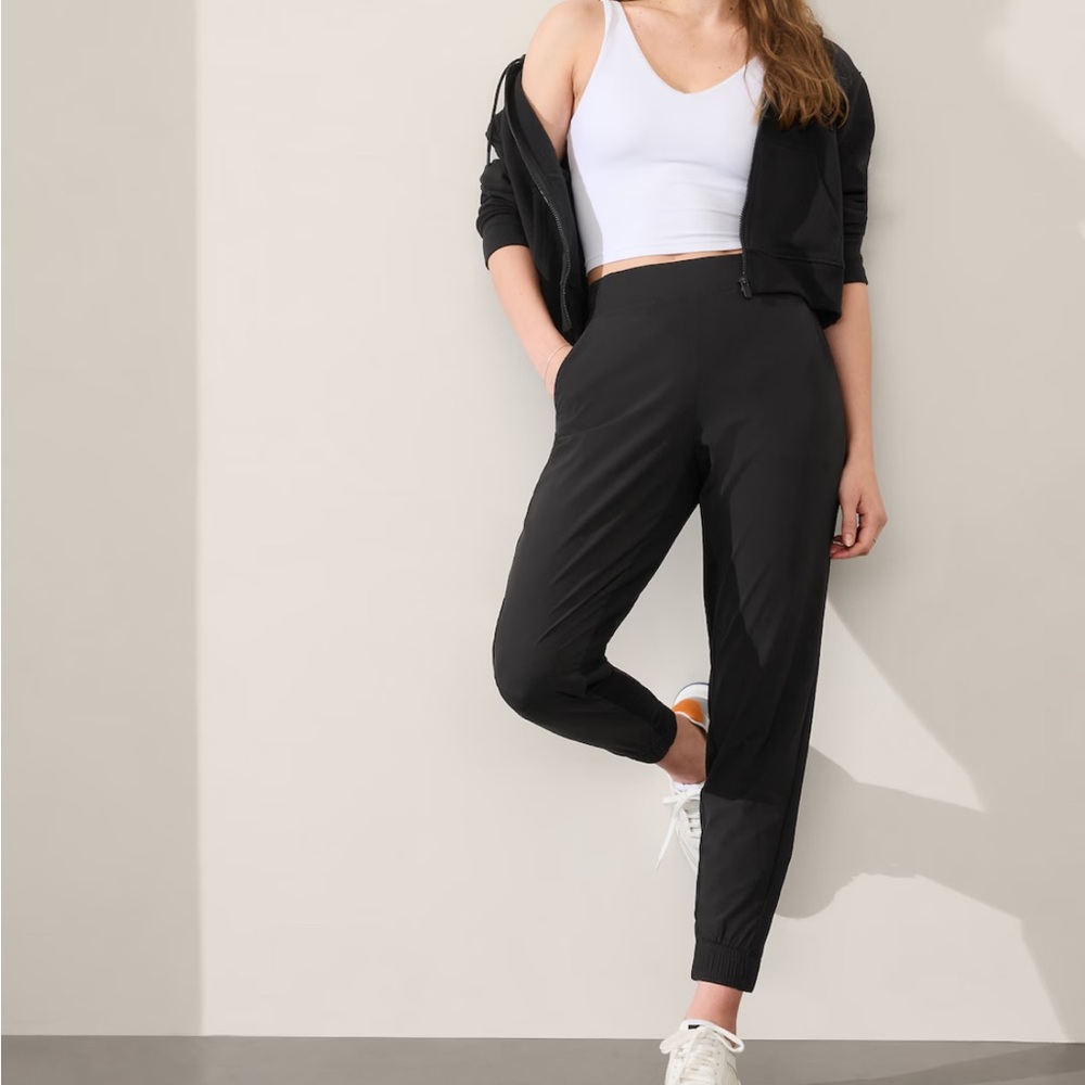 Athleta Brooklyn Legacy Mid Rise Jogger